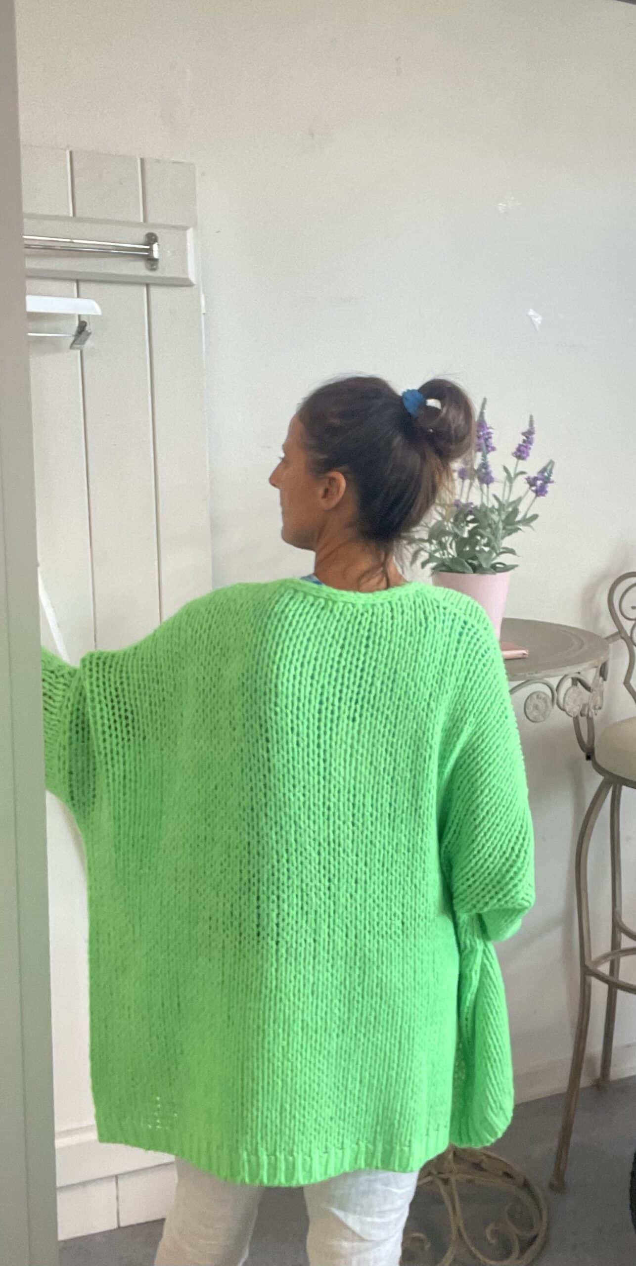 Neon grøn cardigan / LIVA K