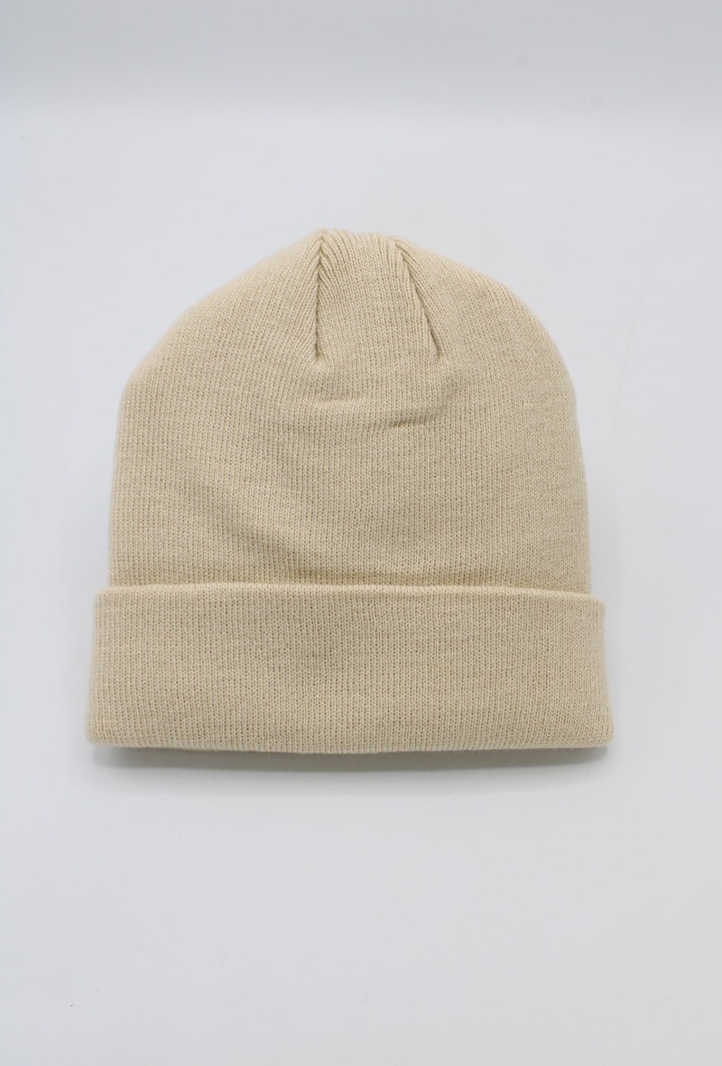 Creme Beanie hue